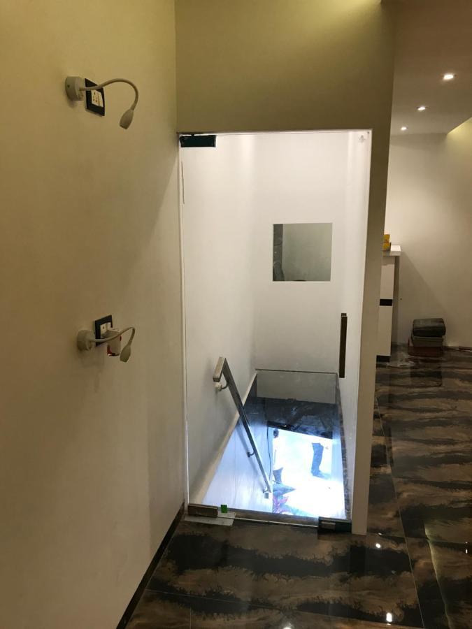 Mango Dormitory Мумбаи Экстерьер фото