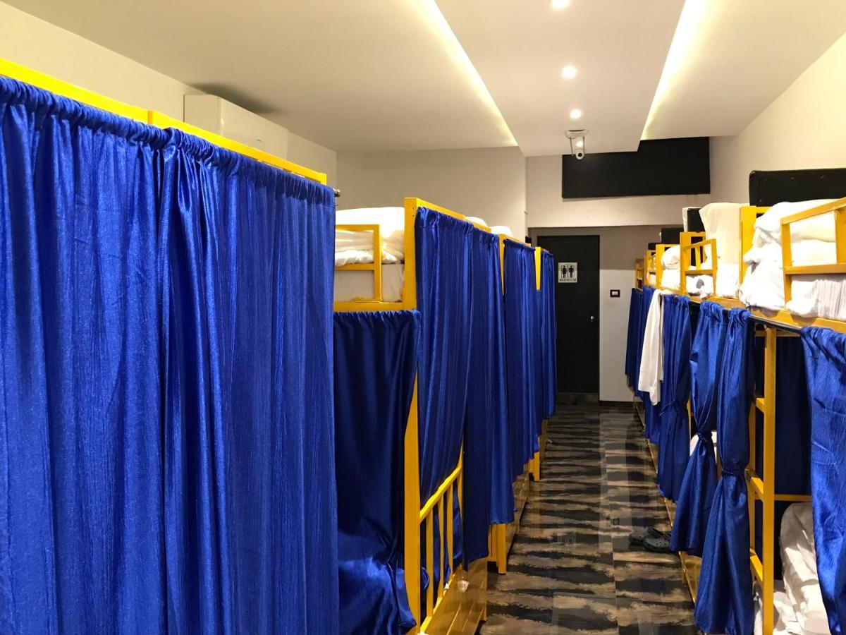 Mango Dormitory Мумбаи Экстерьер фото